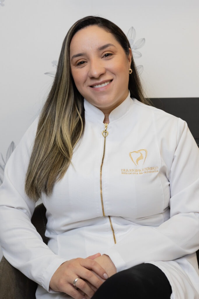 Dra. Regina Lourenço